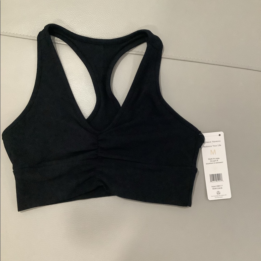 Black ribbed sports bra - NWT - Sz Medium